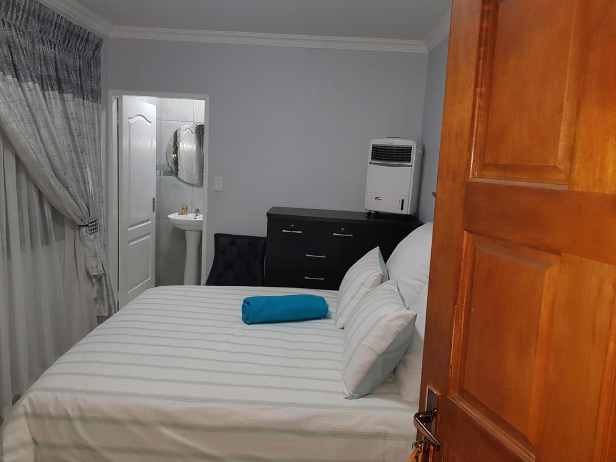 Good 2 Go Guest House Benoni Buitenkant foto