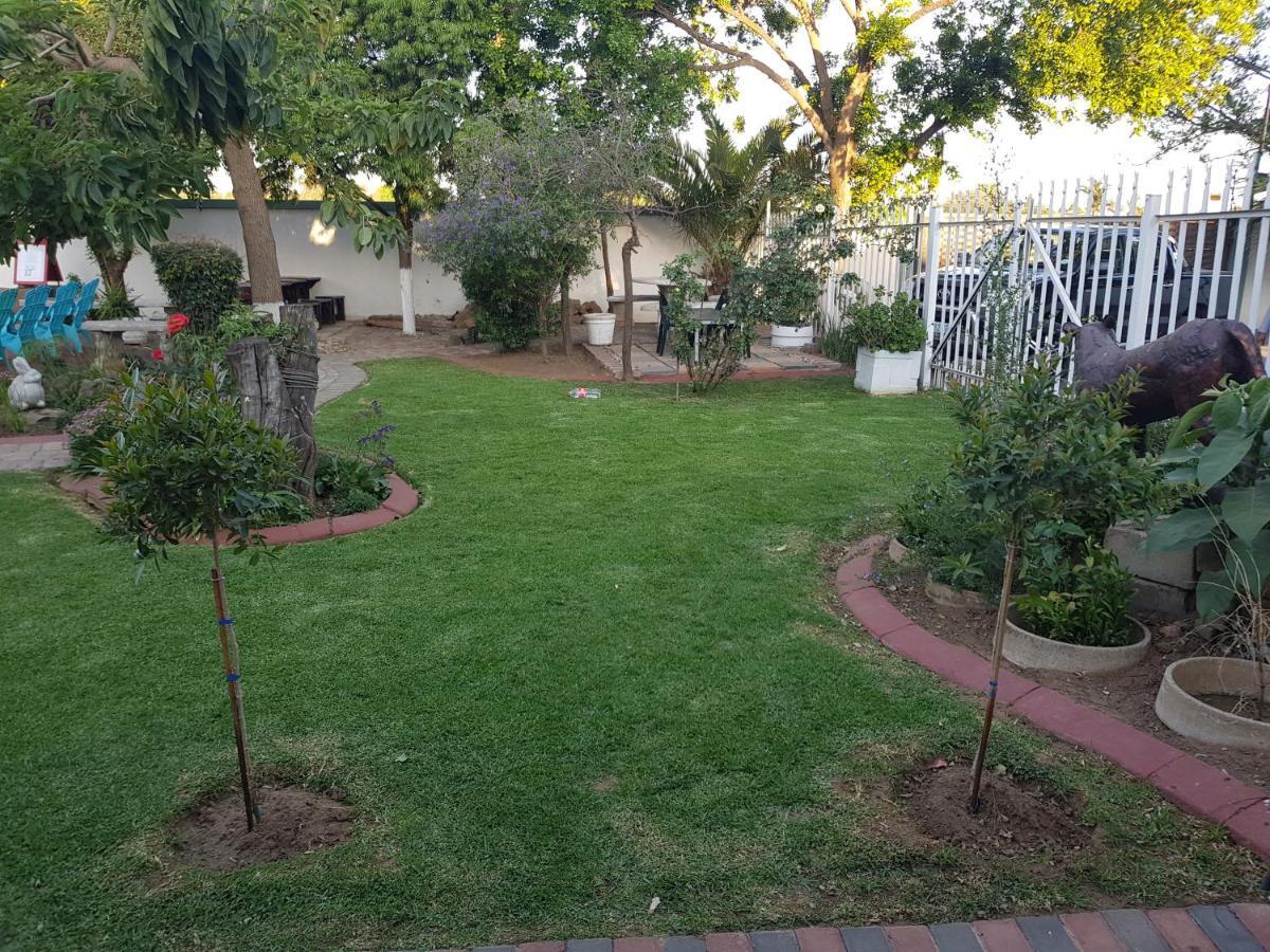 Good 2 Go Guest House Benoni Buitenkant foto